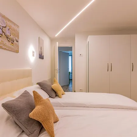 Holiday home Sant Anna Pianello Del Lario