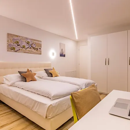 Holiday home Sant Anna Pianello Del Lario