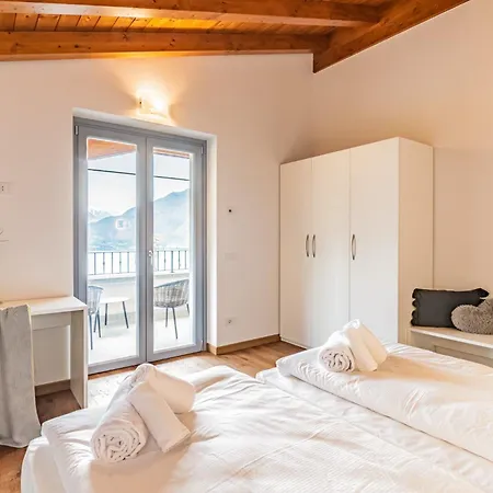 Sant Anna Holiday home Pianello Del Lario